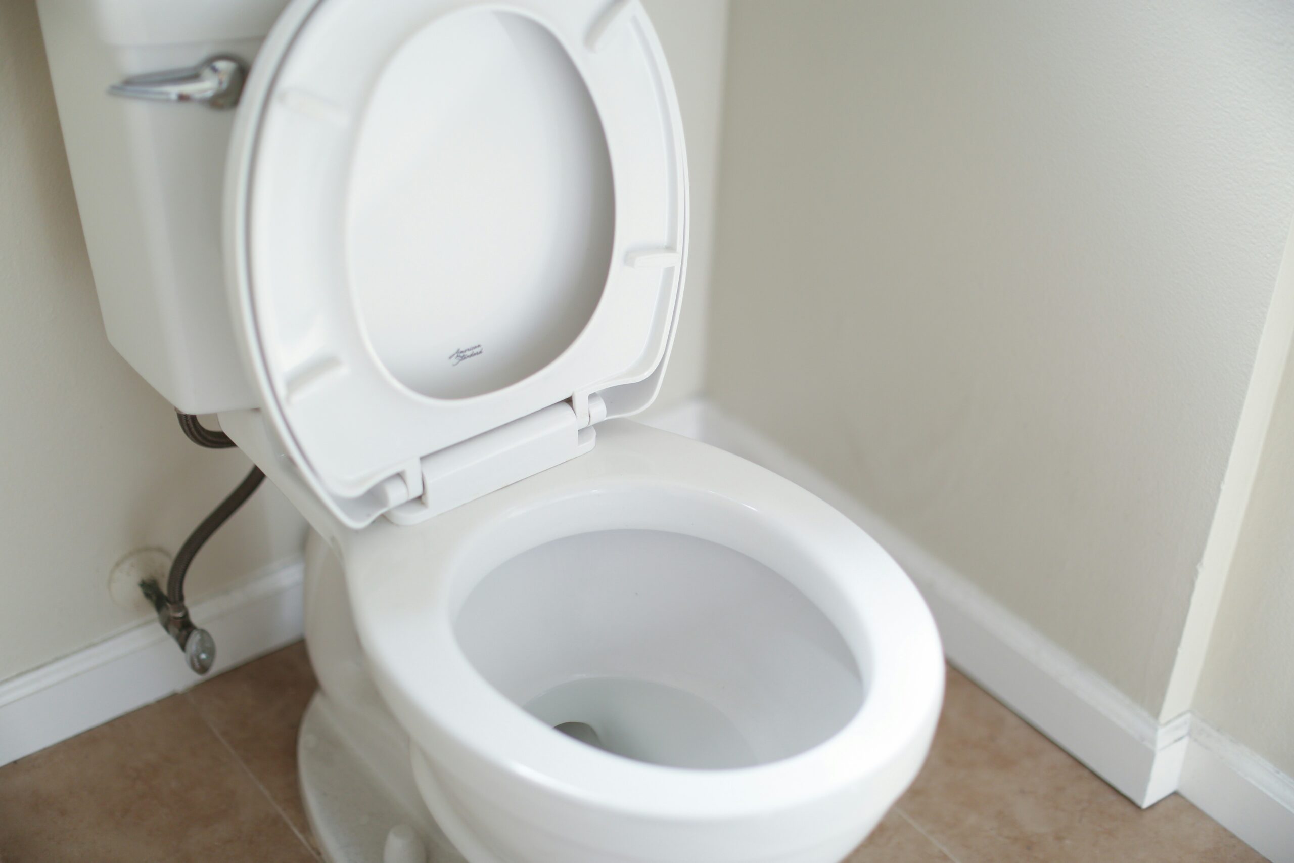 Stop Fearing Toilets with a Good Handyman on Your RE Team